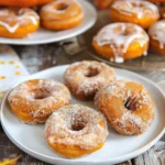 Easy Halloween food ideas : Baked Pumpkin Donuts