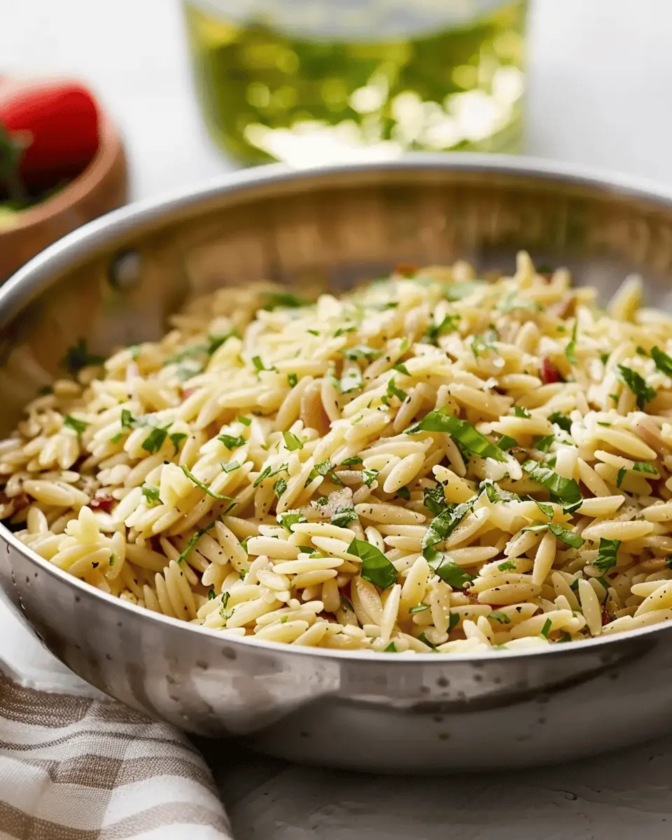 Easy Side Dishes: Indulge in Parmesan Garlic Orzo Tonight