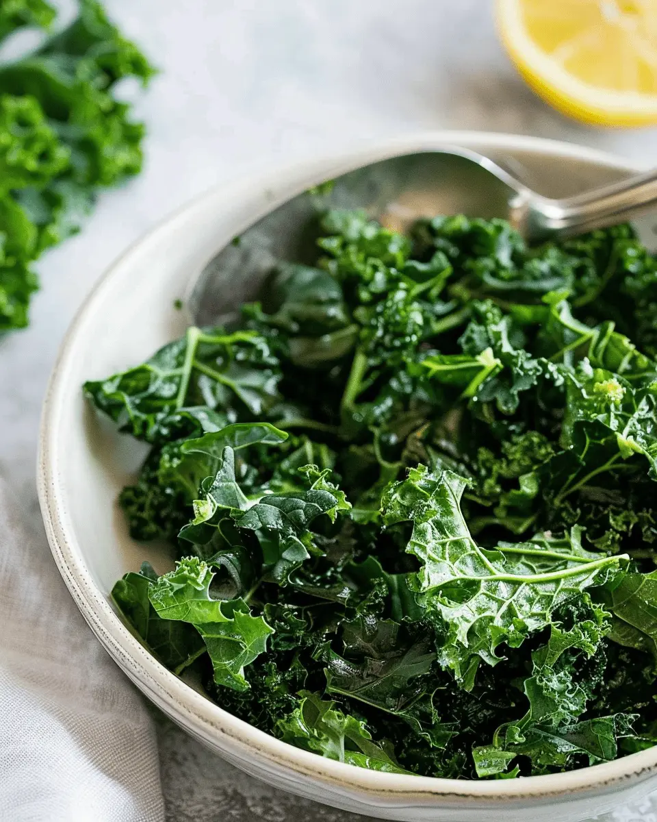 Easy Side Dishes: Simple Sautéed Kale with Turkey Bacon Delight